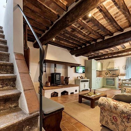 A Casa Di Titta Villa Terricciola Luaran gambar