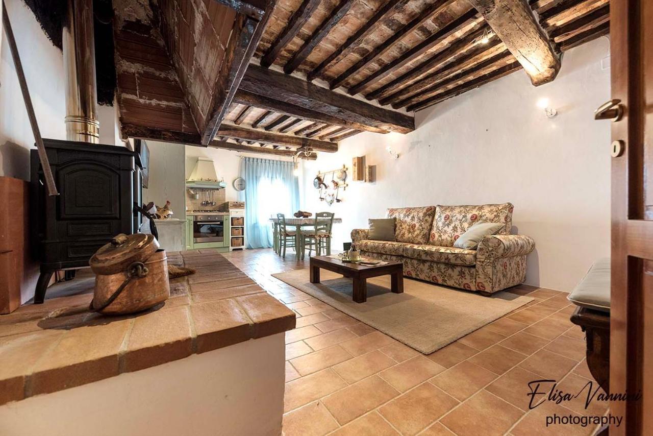 A Casa Di Titta Villa Terricciola Luaran gambar