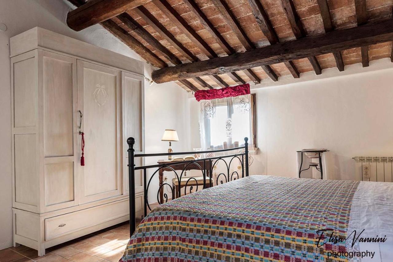 A Casa Di Titta Villa Terricciola Luaran gambar