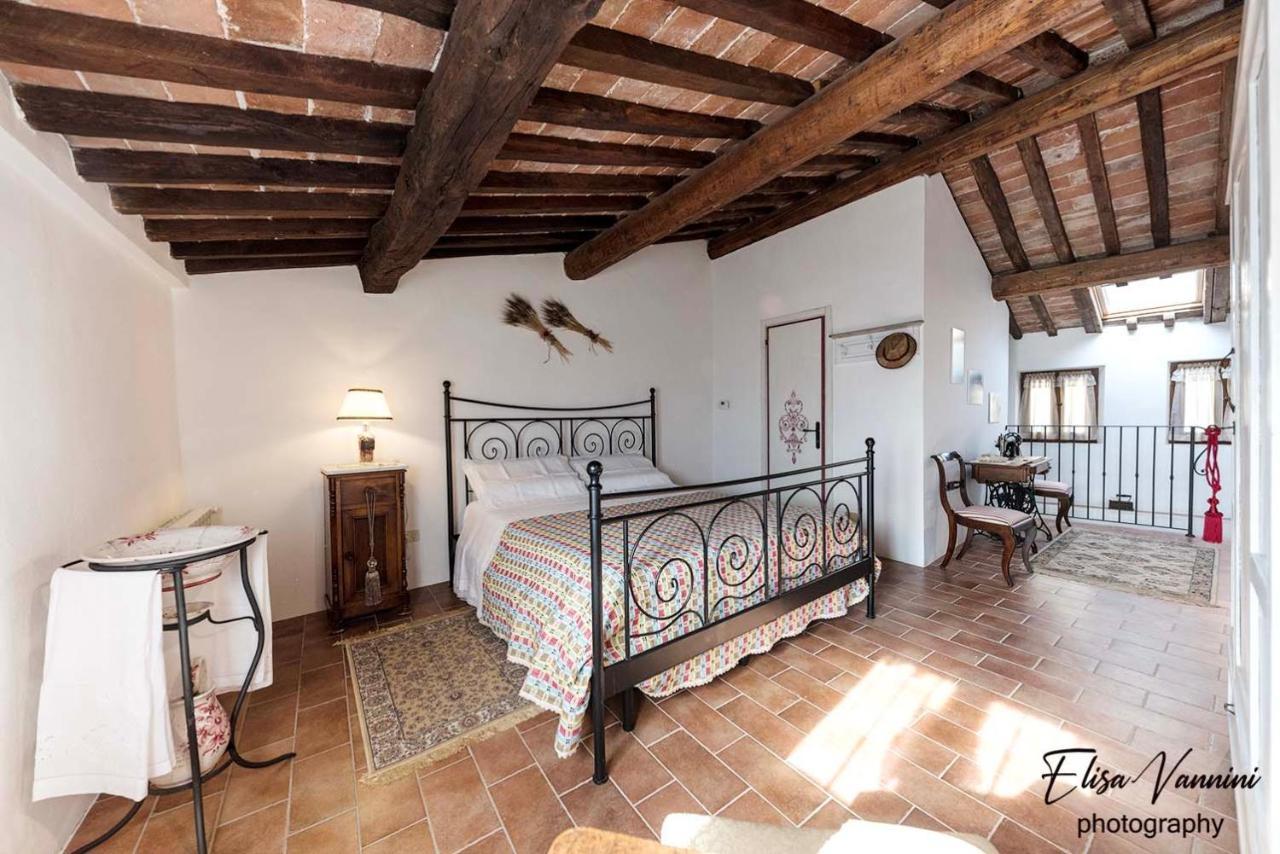 A Casa Di Titta Villa Terricciola Luaran gambar