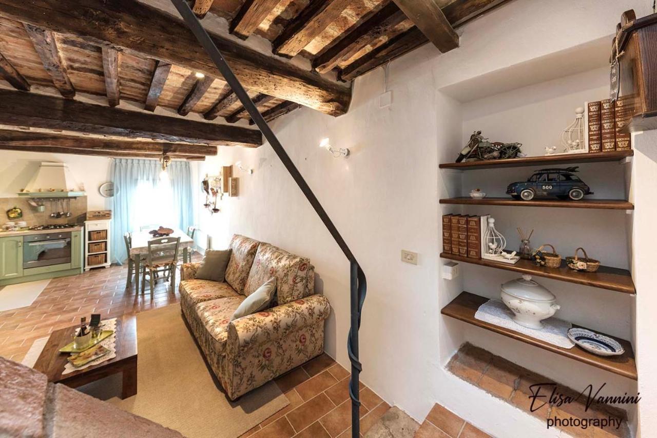 A Casa Di Titta Villa Terricciola Luaran gambar