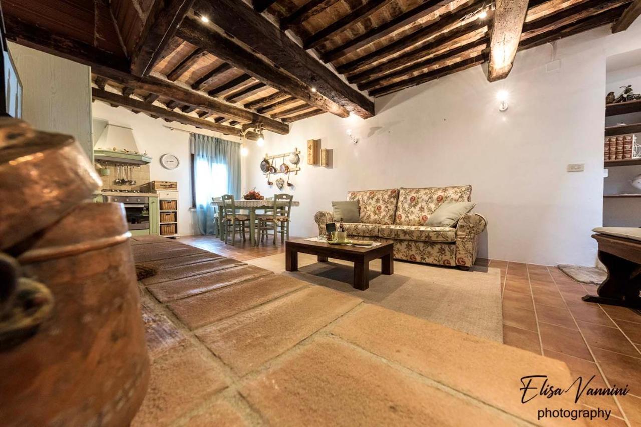 A Casa Di Titta Villa Terricciola Luaran gambar